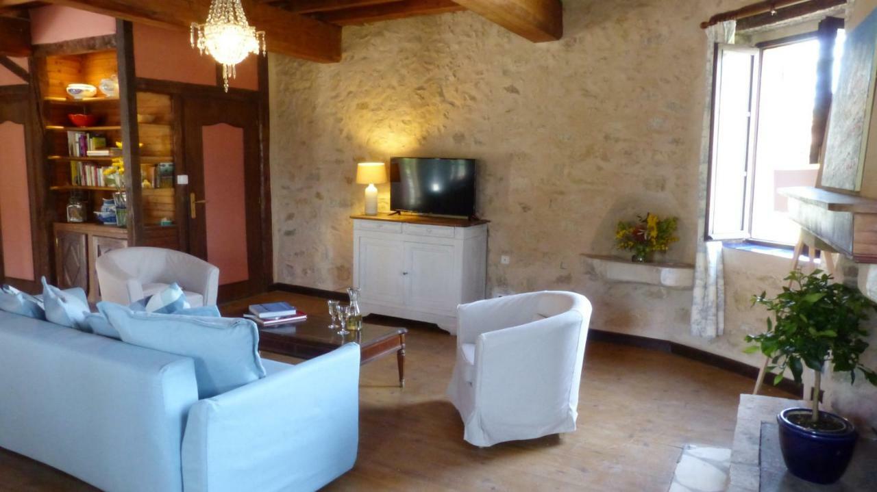 Hameau De Montcabirol Hébergement de vacances Mirepoix (Ariege)